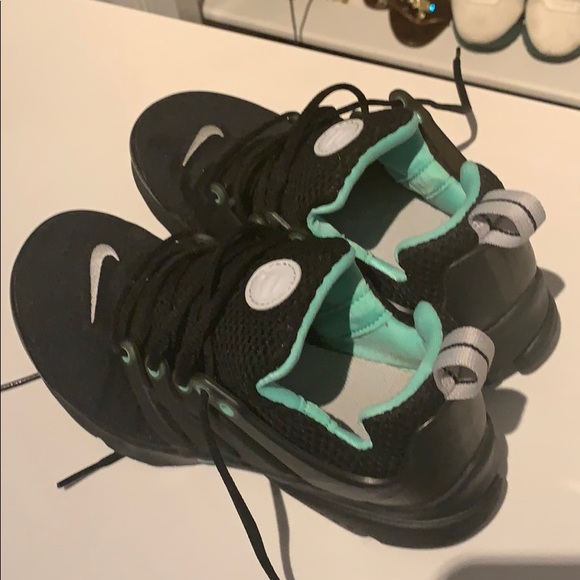 Air max’s turquoise inside - Picture 2 of 4